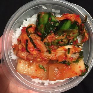 キムチ(やっさふれあい市場三原店)
