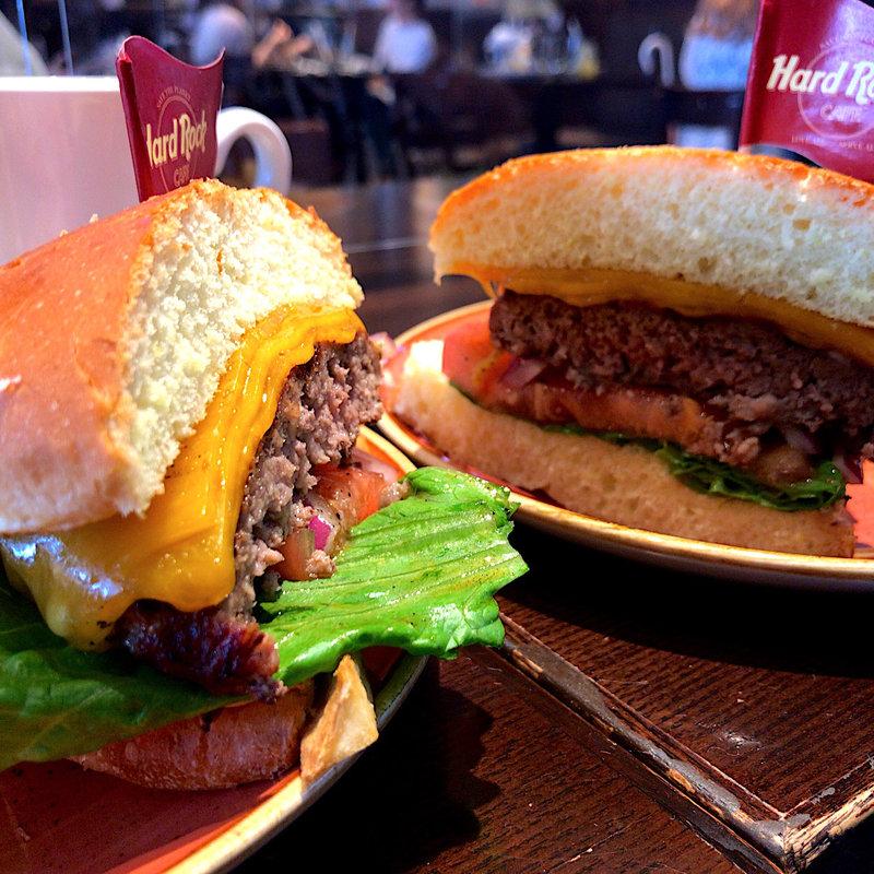 ビッグチーズバーガー(ハードロックカフェ 上野駅 （Hard Rock CAFE）)