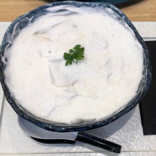 自然薯ムースの白いカレー蕎麦(九十九 （つくも）)