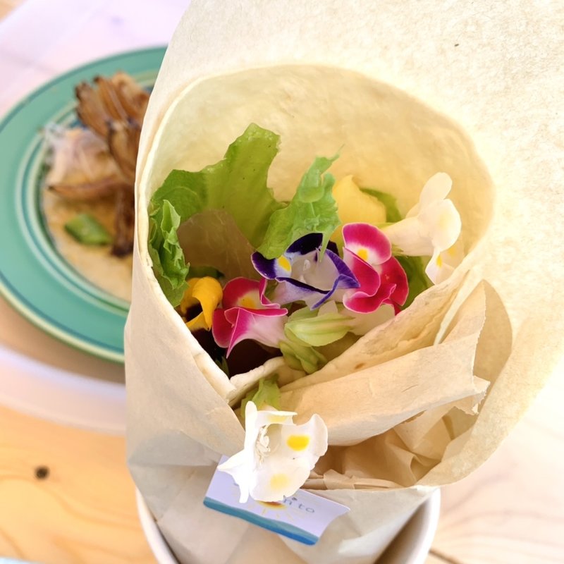 発酵テリーヌとパイナップルフローラ(発酵ふしき×さんさんと)