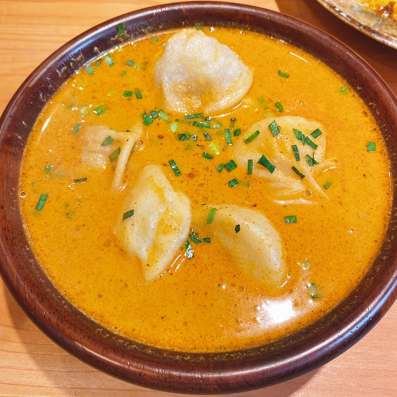 スープモモ(スマイル スリヤ)