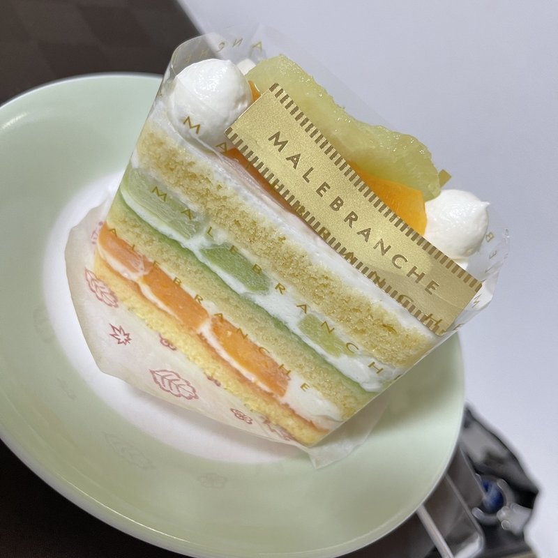 ジューシーメロンのショートケーキ(マールブランシュ　ロマンの森)