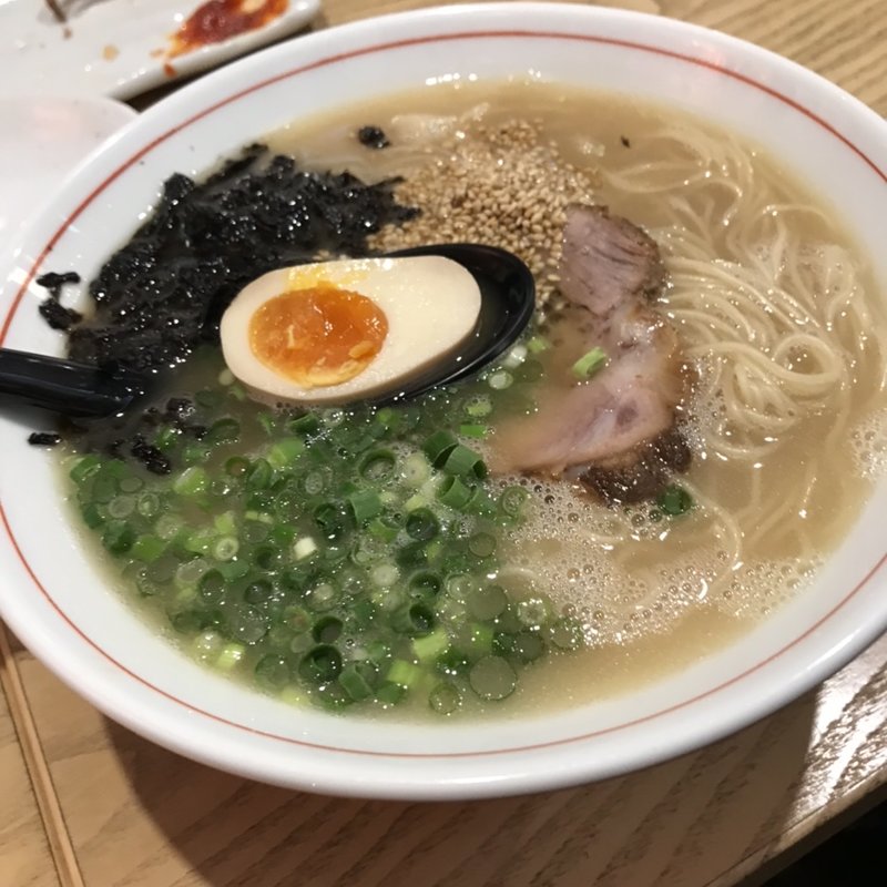 長浜らーめん(博多長浜麺食堂 ちー坊 )