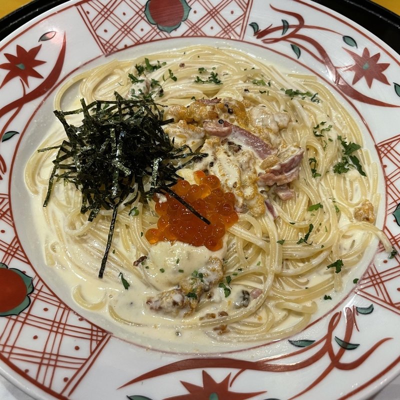 ウニといくらのクリームソースパスタ(洋麺屋五右衛門 目黒駅前店)