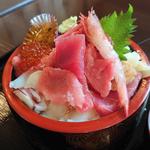海鮮丼(すし食堂　おはん )