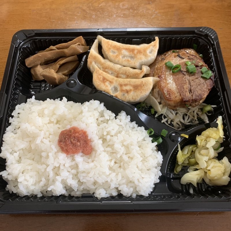 焼餃子＆チャーシュー弁当(肉汁餃子のダンダダン 国立店)