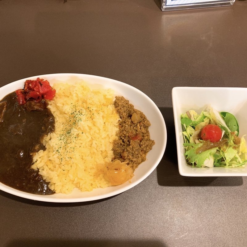 馬スジ&キーマ(大盛り)(カレーハウスHanmer（ハンマー）)