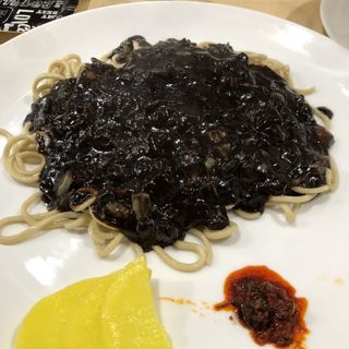韓ジャージャー麺(香王)