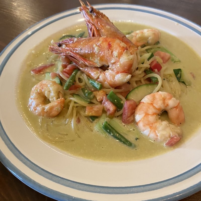 えびのピスタチオクリームパスタ(ロッカルダ)