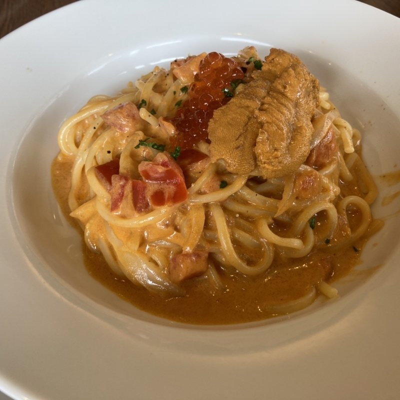 うにといくらのトマトクリームソース(ロイヤルホスト 茨木店 )