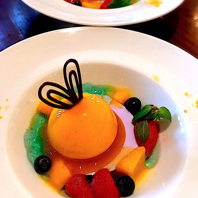 トロピカルフルーツムースとラベンダーパンナコッタ(リストランテ・ディ・カナレット)