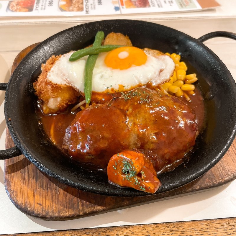 ハンバーグステーキ(キッチン・カロリー駿河台店)