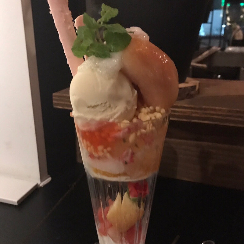 (夜パフェ専門店 パフェテリア パル)