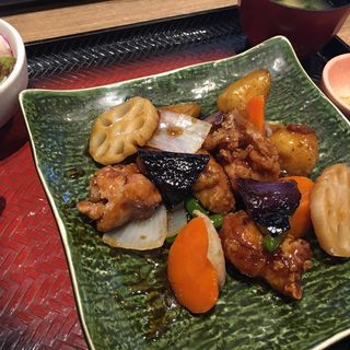 鶏と野菜の黒酢あん(大戸屋ごはん処 宝塚安倉店)