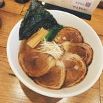 醤油チャーシュー麺(博多鶏塩らぁめん みやびや)