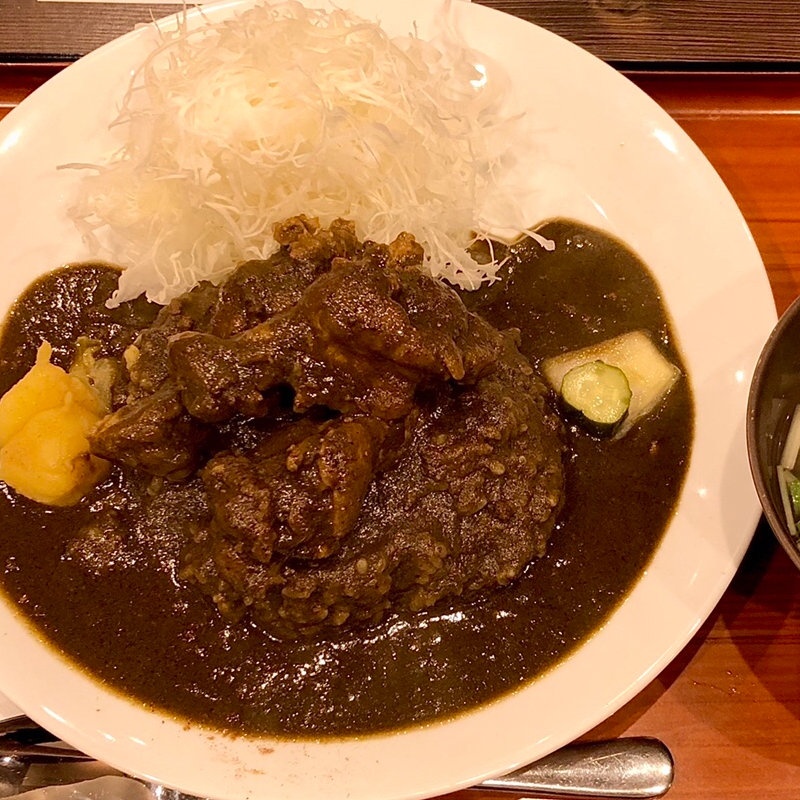 チキンカレー(カツとカレーの店　ジーエス)