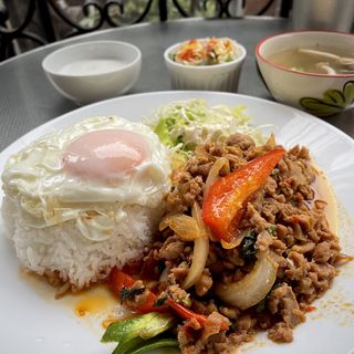 ガパオライス(サイアム・タラート)