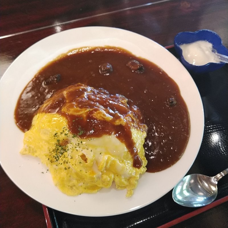 南部鶏たまごのふわとろオムカレー(Ponte （ポンテ）)