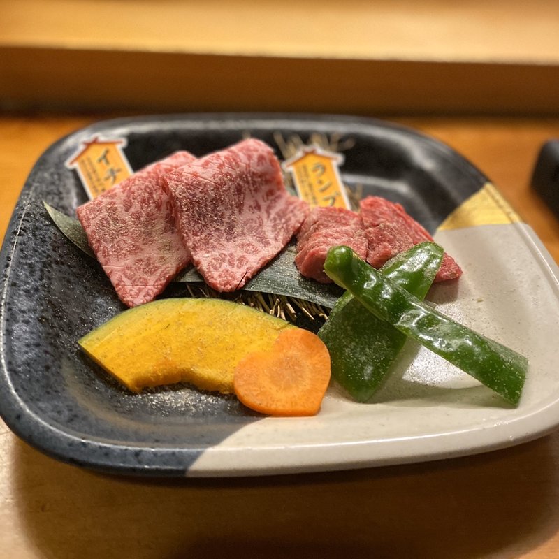 近江牛お任せ2種(イチボ、ランプ)(焼肉 御華)