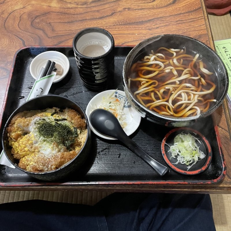 勝重セット(どしょうそば)(がんこそば　えぞ一)