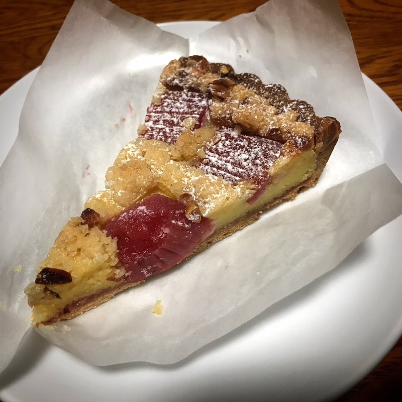 ルバーブのタルト(レモンの花)