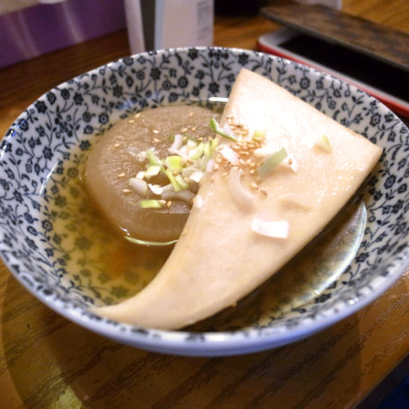 はんぺんと大根(焼鳥 とし)