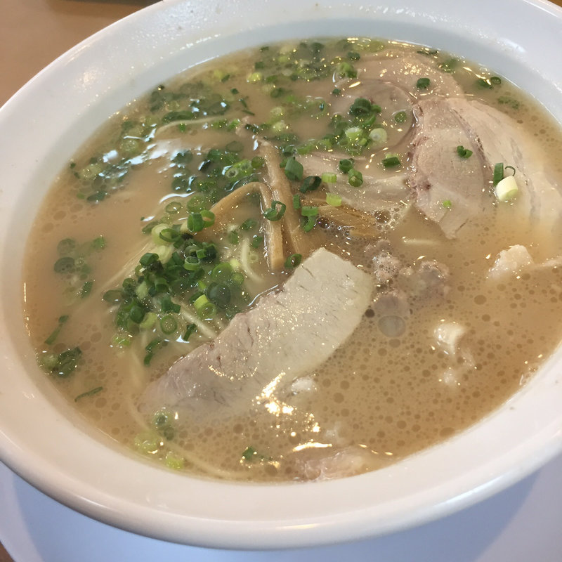 ラーメン(るいるい軒 恩田店)
