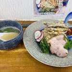 特選キビナゴのつけ麺(ラーメン専科 竹末食堂)