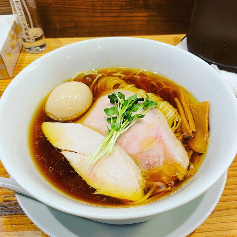 醤油味玉らーめん(麺屋鈴春)