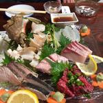 刺身盛り合わせ