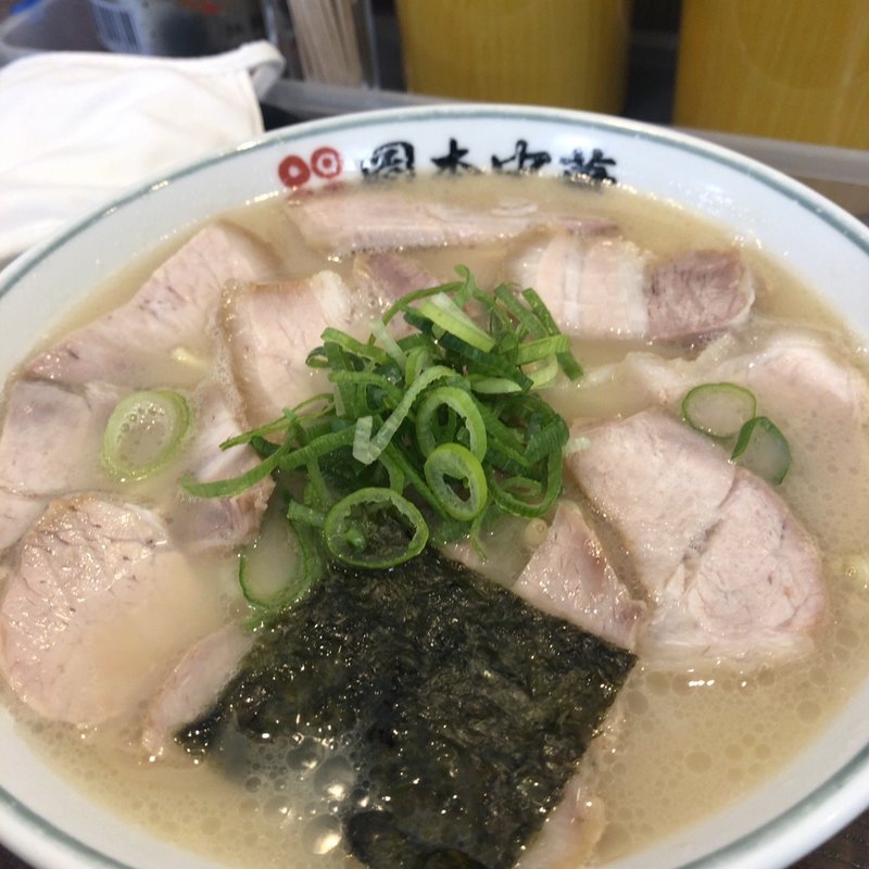 中華そば小(岡本中華 （おかもとちゅうか）)