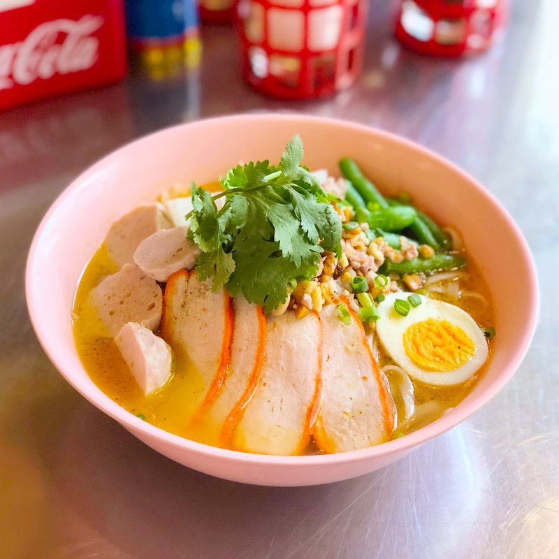 タイのフォー（クイッテイアオ）(ピンクエレファントEXPRESS)