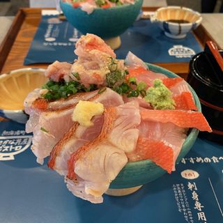 金目鯛丼(熱海渚町・おさかな丼屋・ビストロ)