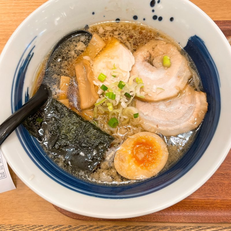ごく旨らーめん　醤油(麺処直久 大久保店 （ナオキュウ）)