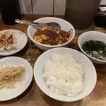 麻婆豆腐(薄皮餃子専門 渋谷餃子 恵比寿店)