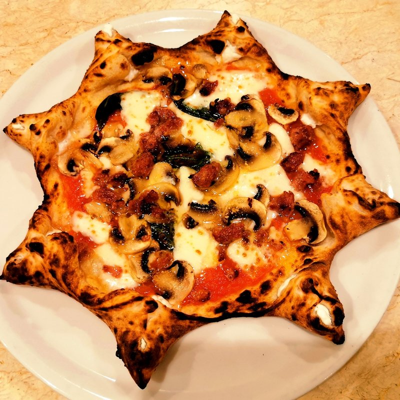 ピッツァ　アッティリオ(ピッツェリア ダ ティグレ)