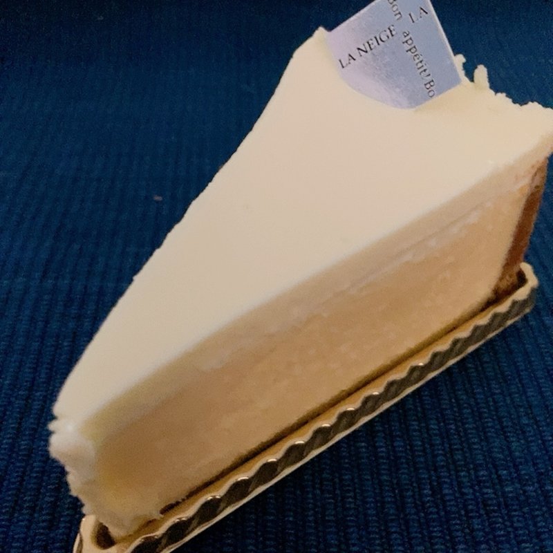 サワークリームチーズケーキ(パティスリー ラ ネージュ （patisserieLA NEIGE）)