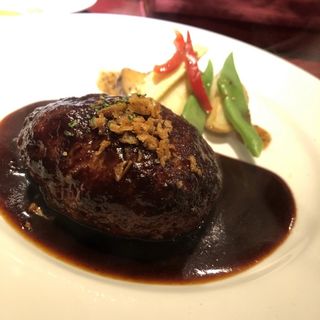 ドミグラスハンバーグ(レフレール Les Freres)