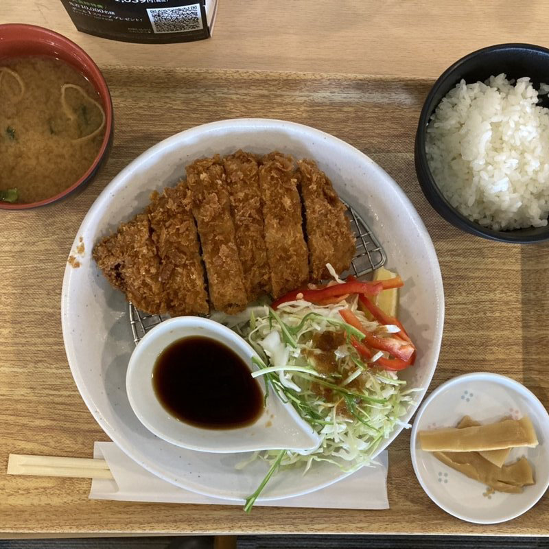 紅雪ポークロースかつ膳(おおさとゴルフ倶楽部)