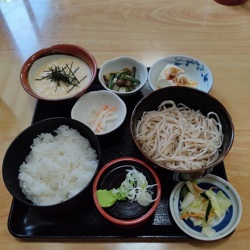 とろろめしセット(トロロそば むさし庵)