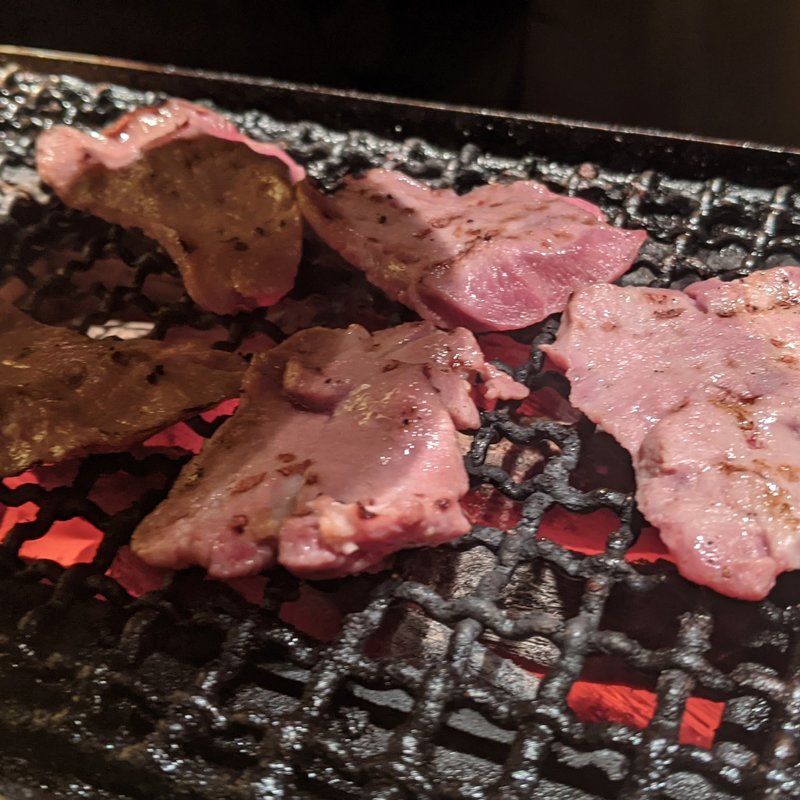 たん(ホルモン焼　婁熊東京 （ルクマトウキョウ）)
