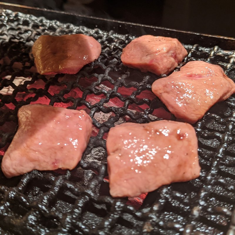 ぱい(ホルモン焼　婁熊東京 （ルクマトウキョウ）)