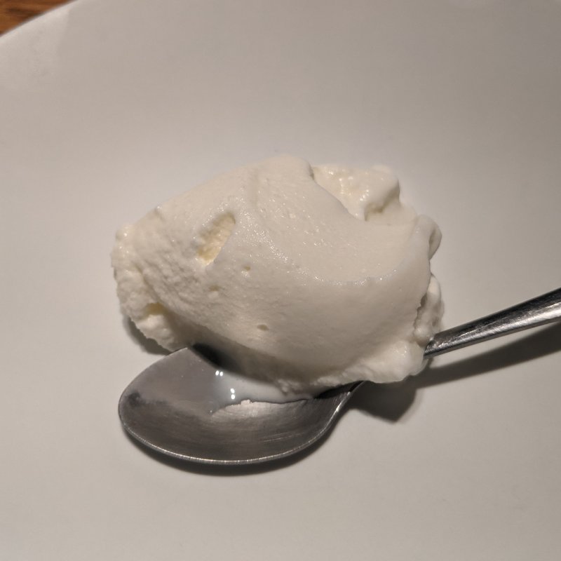 自家製ミルクアイス(ホルモン焼　婁熊東京 （ルクマトウキョウ）)