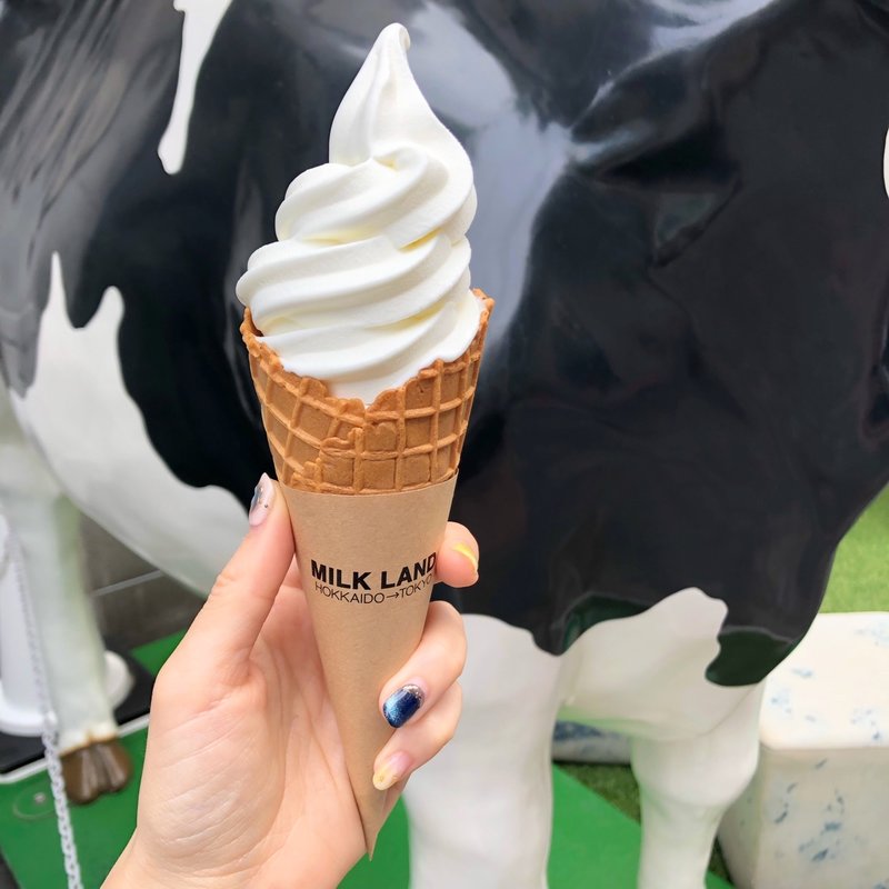 ミルクソフト(十勝野フロマージュ)(MILKLAND HOKKAIDO→TOKYO　ミルクランド北海道)