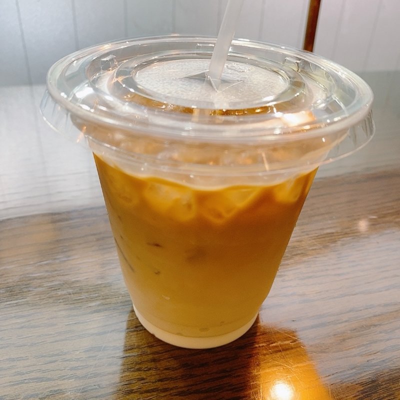 アイスカフェラテ(リンデ 吉祥寺本店)