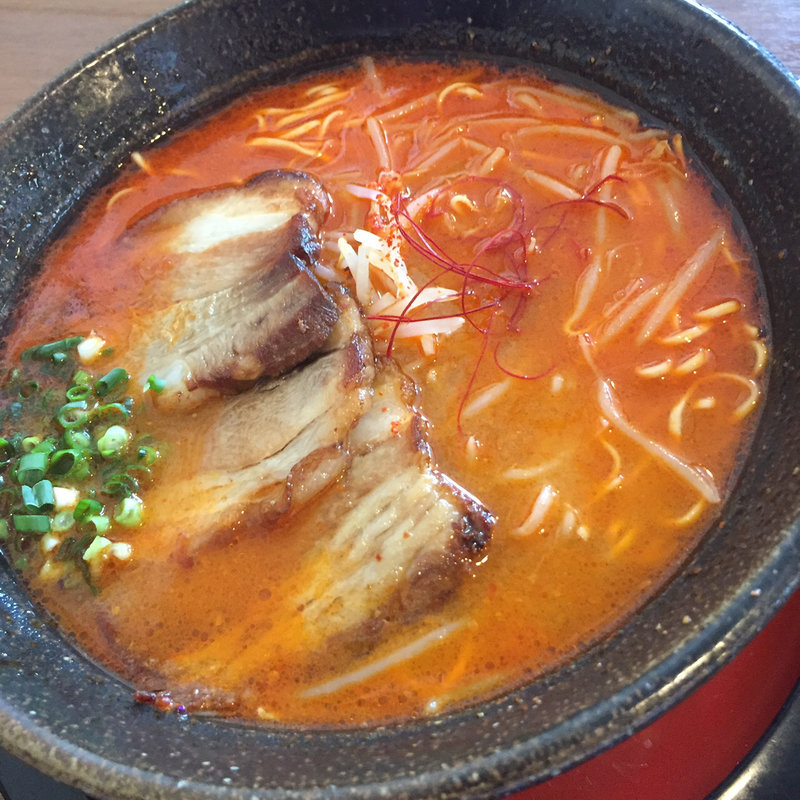 旨辛ラーメン(麺屋ん 夜市店)