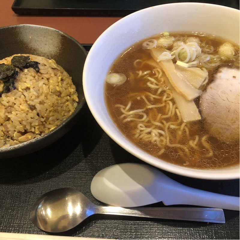 ラーメンセット(だいまるファミリーレストラン)