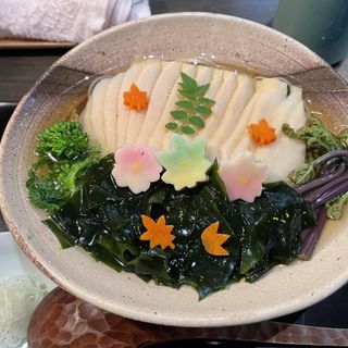 若竹蕎麦(銀杏 （ぎんなん）)