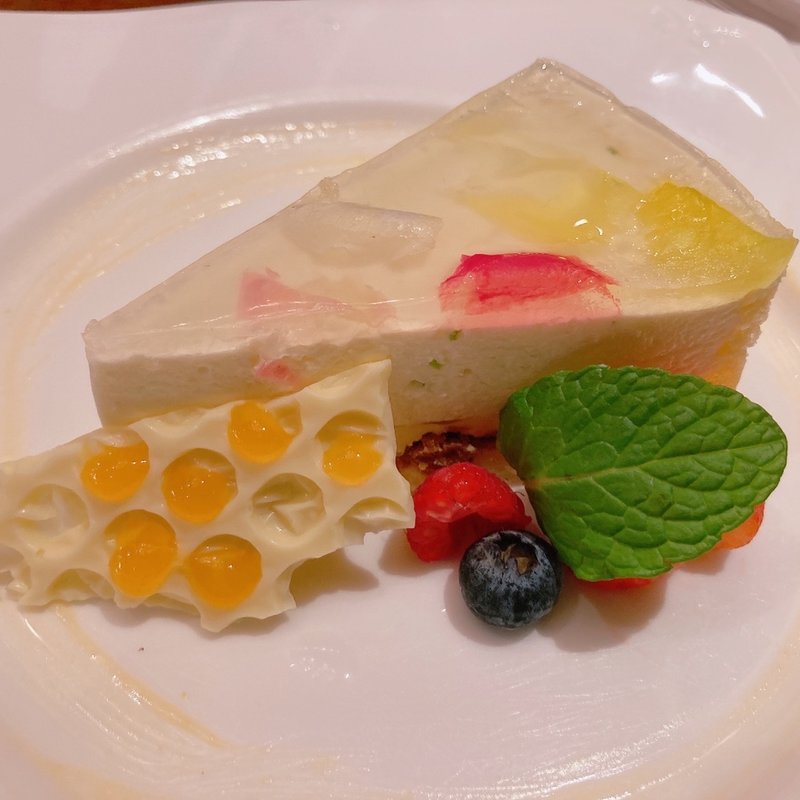 ライムと蜂蜜のケーキ(珈琲茶館 集 池袋店)
