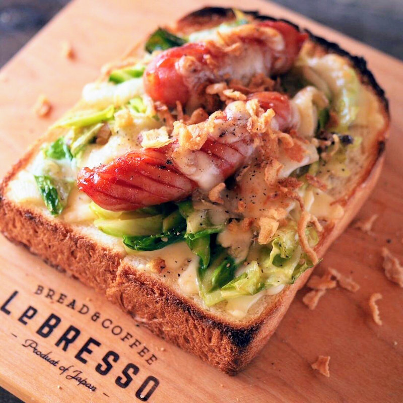 春野菜のオープンチーズドッグ(レブレッソ(Le BRESSO) 目黒武蔵小山店)